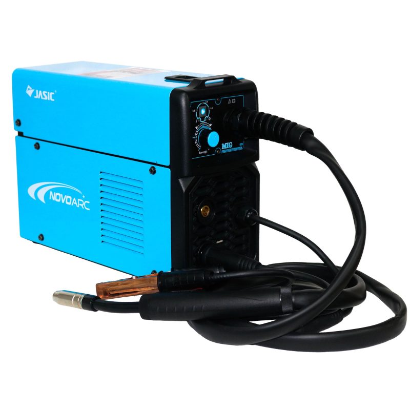Inventor sudura MIG MAG Jasic Novo MIG 130, 120 A curent maxim de sudare, 230 V, cu gaz si fara gaz, 0.6-0.8 diametru sarma otel, 0.8-0.9 mm diametru sarma flux, 47 V tensiune...